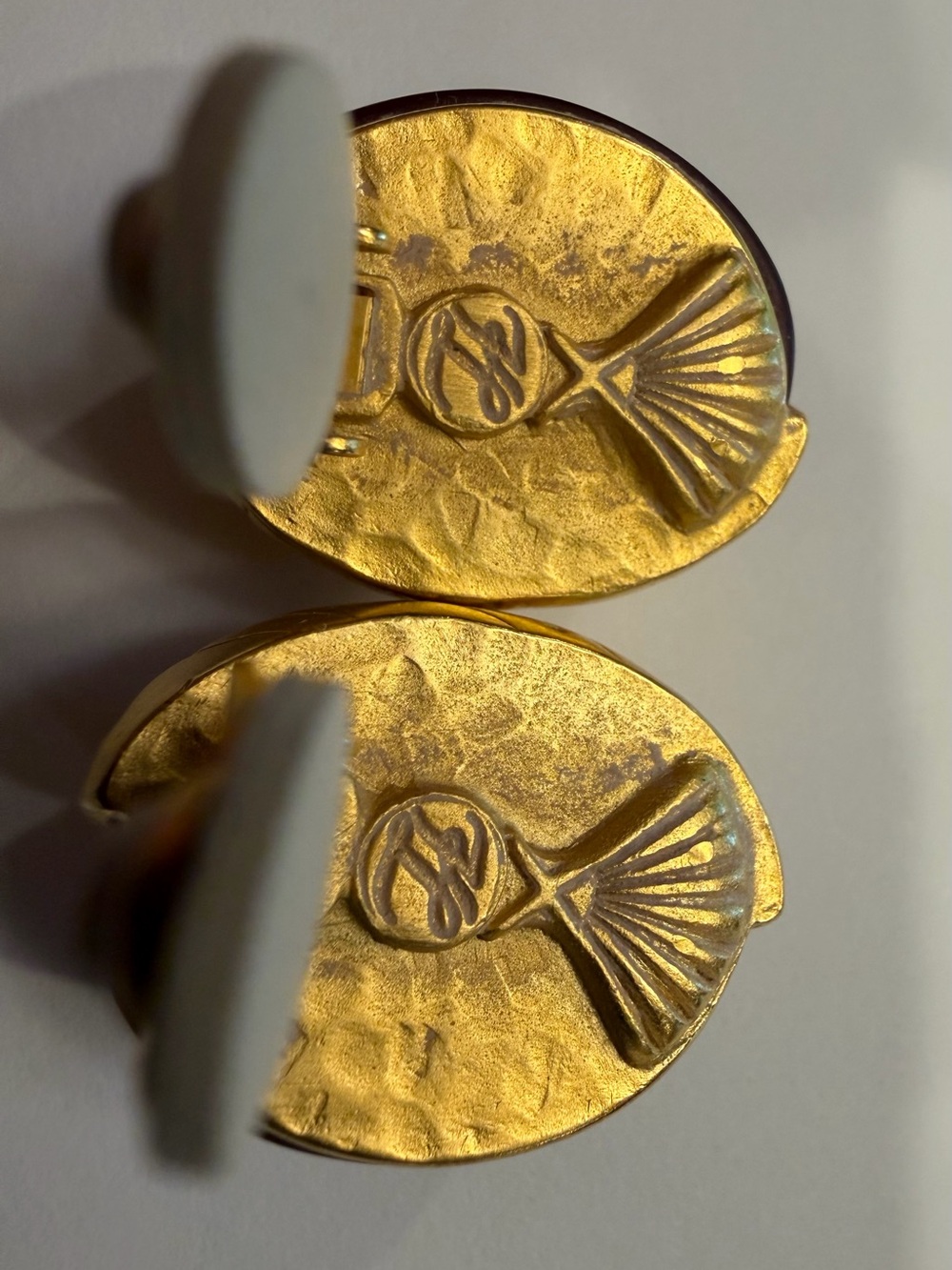 Vintage Karl Lagerfeld clip-on costume earrings - Picture 2 of 9